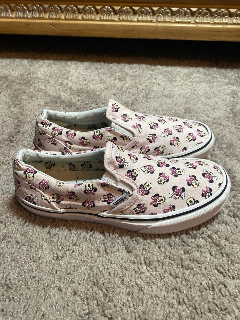 Vans x Disney SK8  Slip-On Minnie Mouse Sneakers trainers size 5
